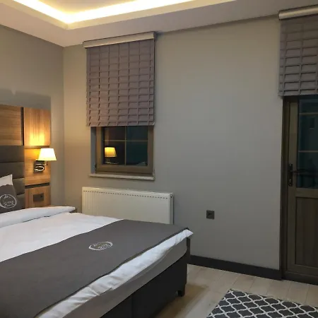Kaya Life Aparthotel *