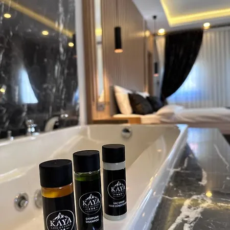 Kaya Life Aparthotel *