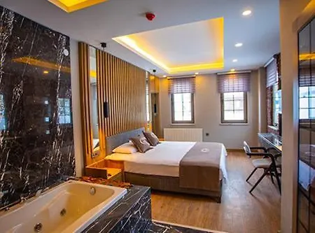 Kaya Life Aparthotel *